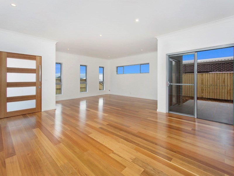 18 Arnold Crescent, Kiama NSW 2533