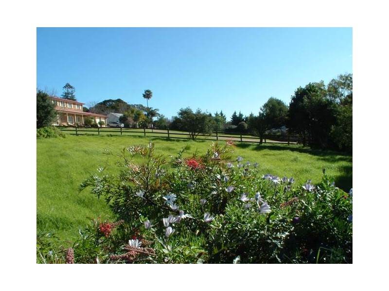 1 Cedar Ridge Road, Kiama NSW 2533