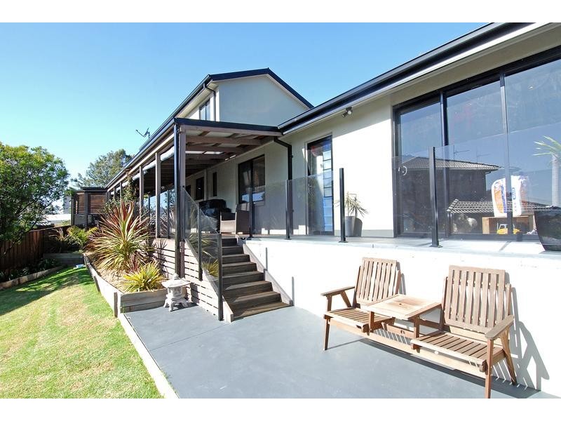 79 Barton Drive, Kiama Downs NSW 2533