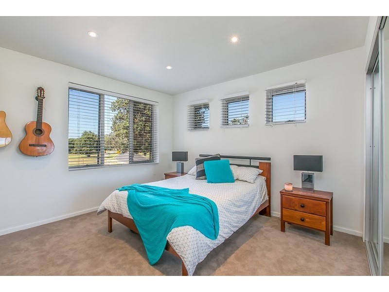36 Johnson Street, Kiama Downs NSW 2533