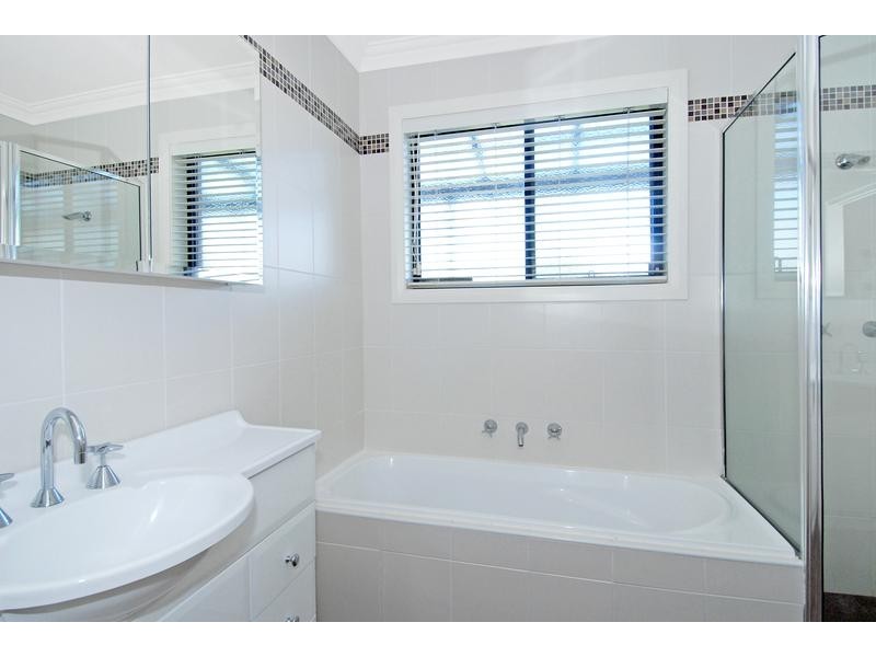 25 Farmer Street, Kiama NSW 2533