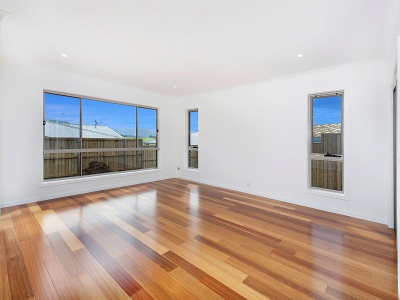 20 Arnold Crescent, Kiama NSW 2533