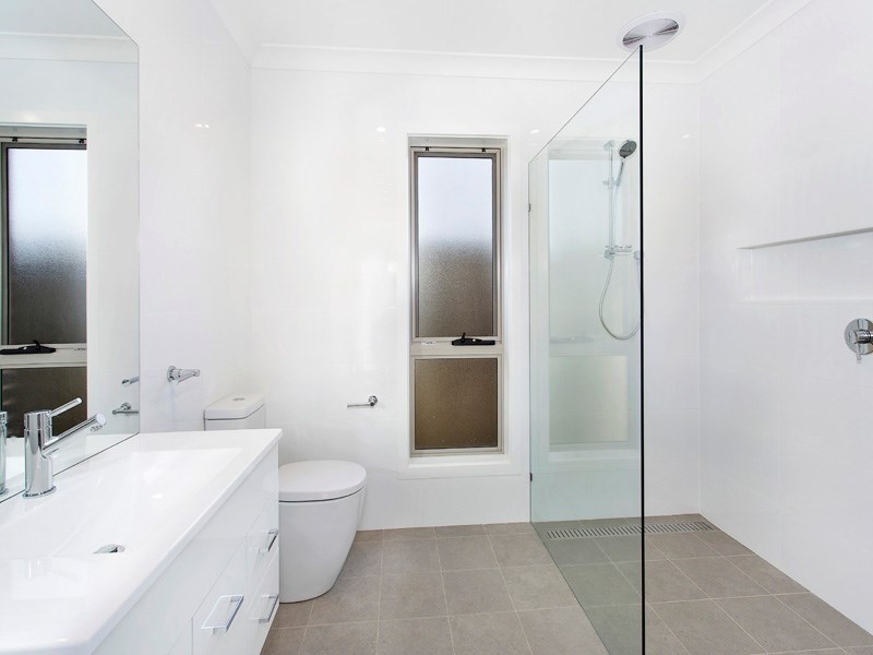 20 Arnold Crescent, Kiama NSW 2533