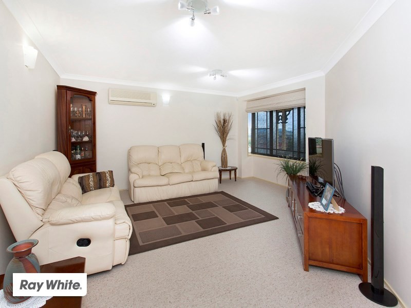 43 Borrowdale Close, Albion Park NSW 2527