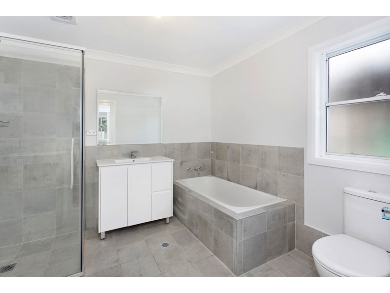 70 Allowrie Street, Jamberoo NSW 2533