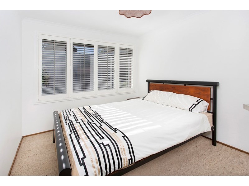 20 Whitegum Place, Albion Park Rail NSW 2527