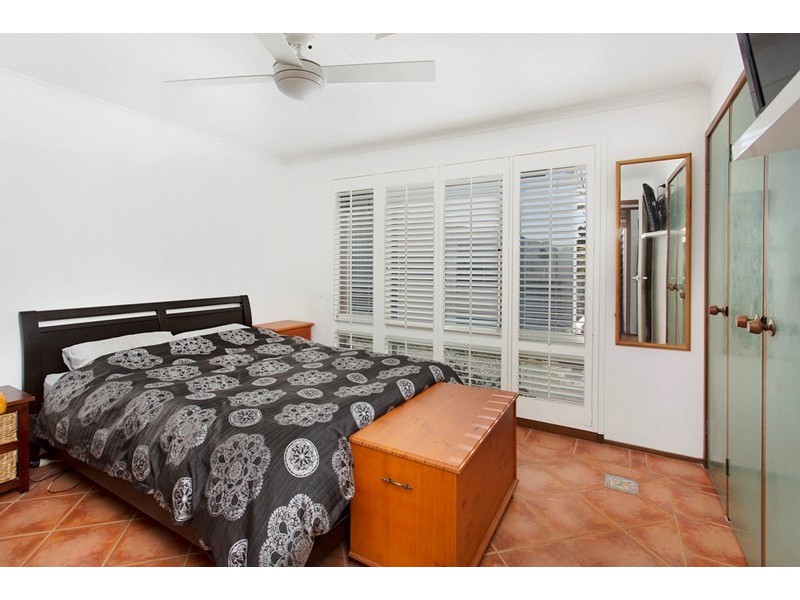 20 Whitegum Place, Albion Park Rail NSW 2527