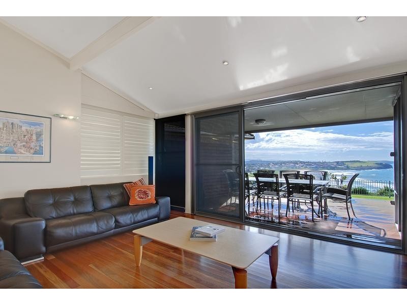 16 Cliff Drive, Kiama Downs NSW 2533