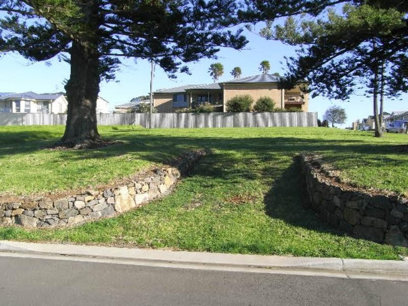 12 Danube Street, Kiama NSW 2533