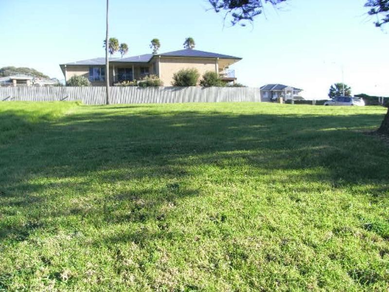 12 Danube Street, Kiama NSW 2533