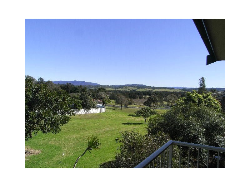 1/25 Tarrant Avenue, Kiama Downs NSW 2533