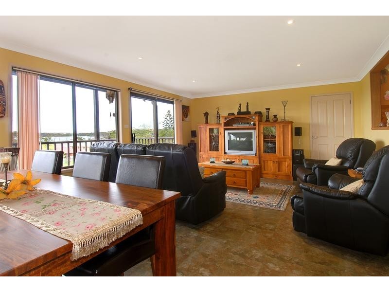 52 Oxley Avenue, Kiama Downs NSW 2533