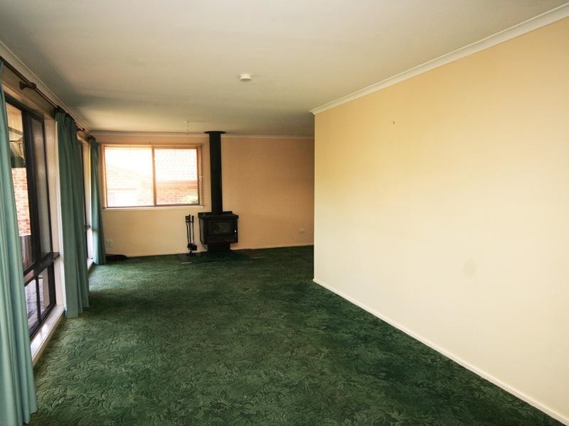 39 Barton Drive, Kiama Downs NSW 2533