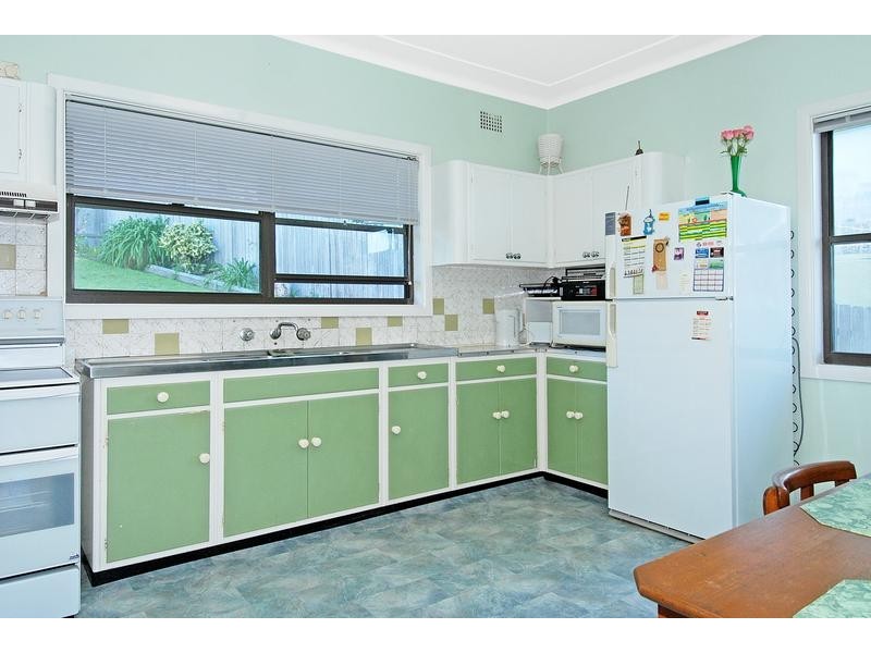 14 Pacific Street, Kiama NSW 2533