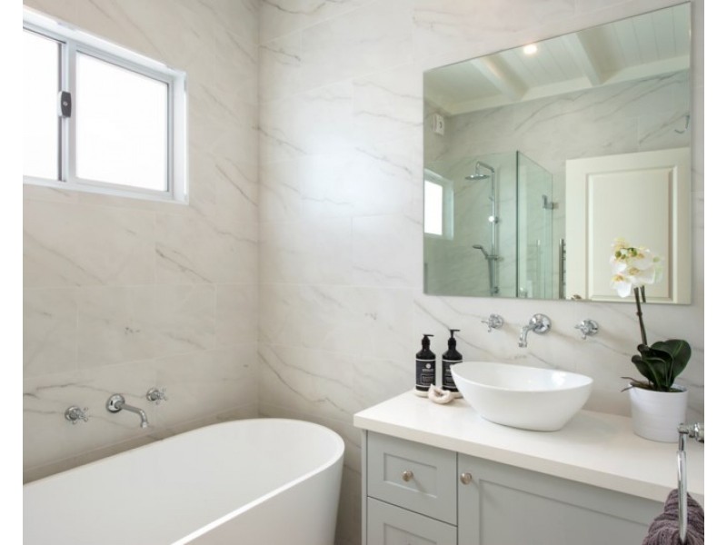 8 Barney Street, Kiama NSW 2533