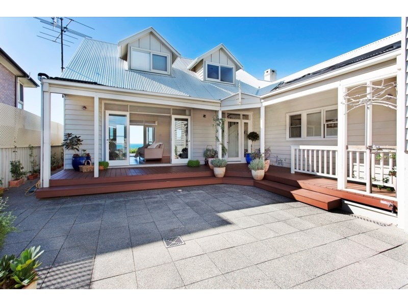 22 Cliff Drive, Kiama Downs NSW 2533