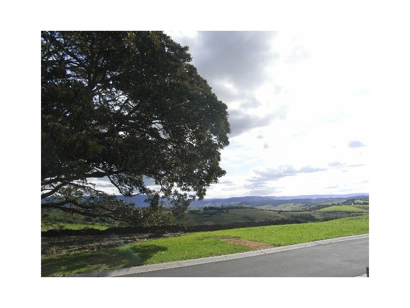 15 Greyleigh Drive, Kiama NSW 2533