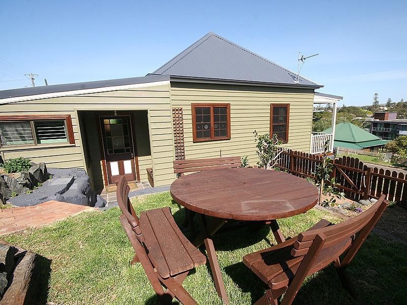 6 Devonshire Street, Kiama NSW 2533