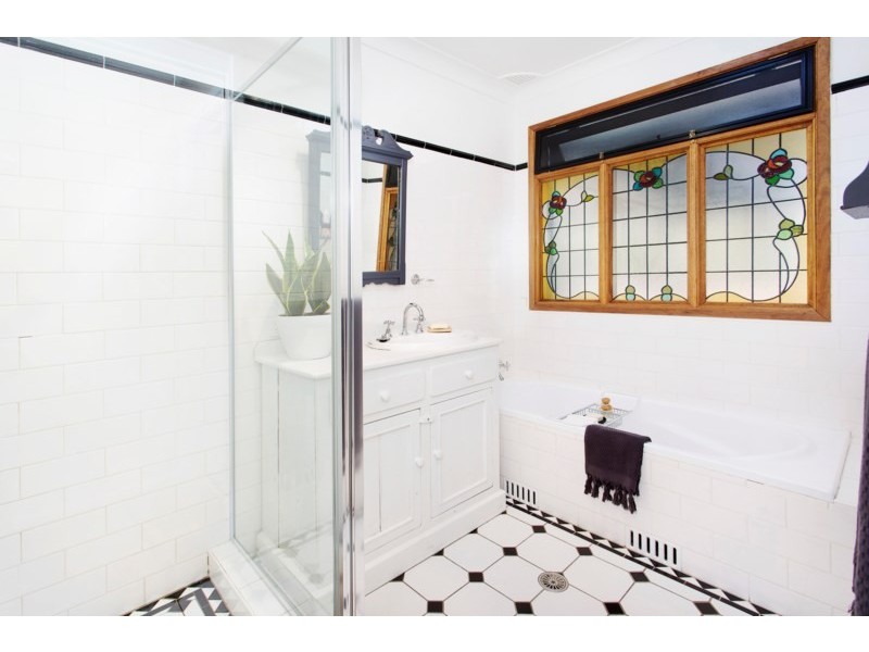 176 Charles Avenue, Minnamurra NSW 2533