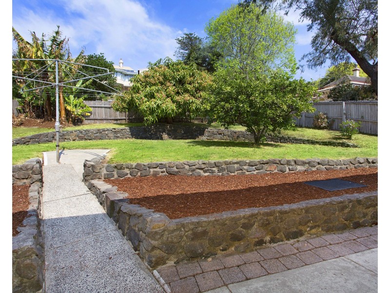 6 Akuna Street, Kiama NSW 2533