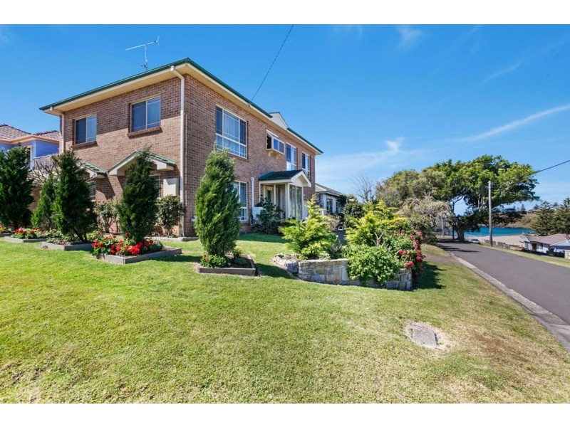 12 Chapman Street, Kiama NSW 2533