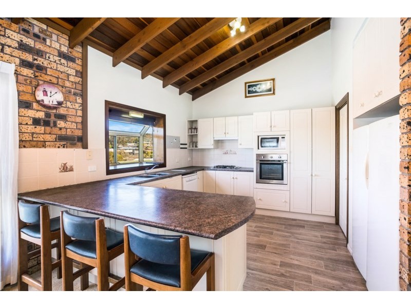 12 Chapman Street, Kiama NSW 2533