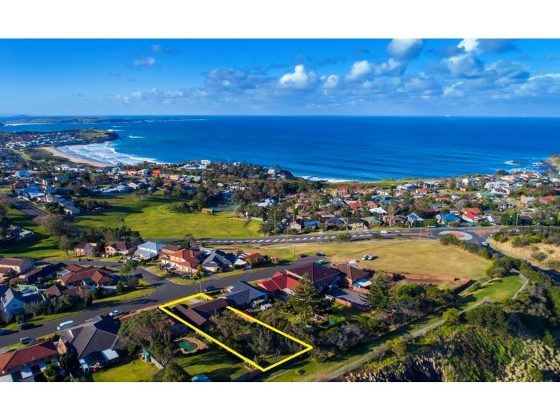 80 Barton Drive, Kiama Downs NSW 2533