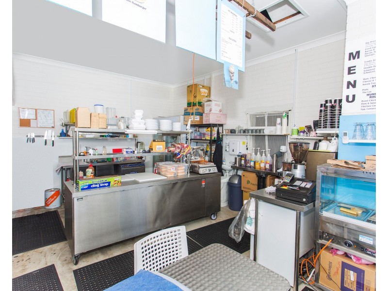 8/17-19 Industrial Road, Oak Flats NSW 2529