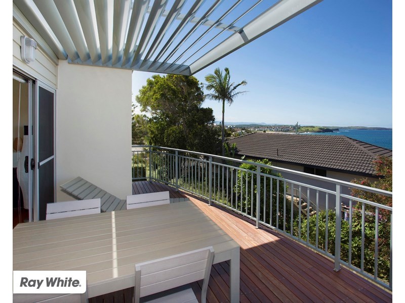 18 North Kiama Drive, Kiama Downs NSW 2533