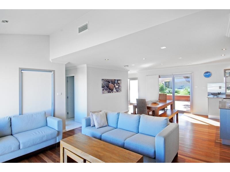 52 Johnson Street, Kiama NSW 2533