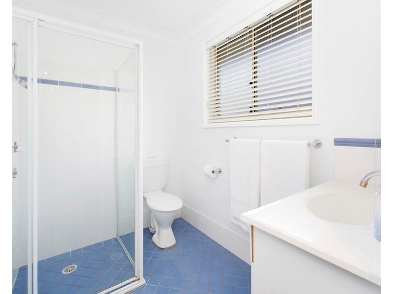 16 Cove Boulevard, Shell Cove NSW 2529