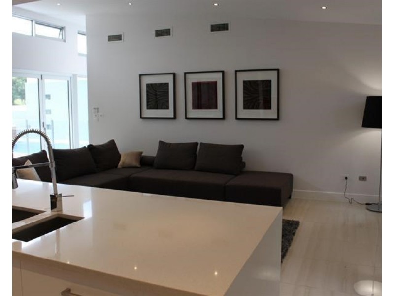 30 Shallows Drive, Shell Cove NSW 2529