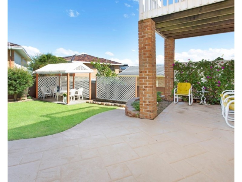 14 Holt Street, Kiama Downs NSW 2533