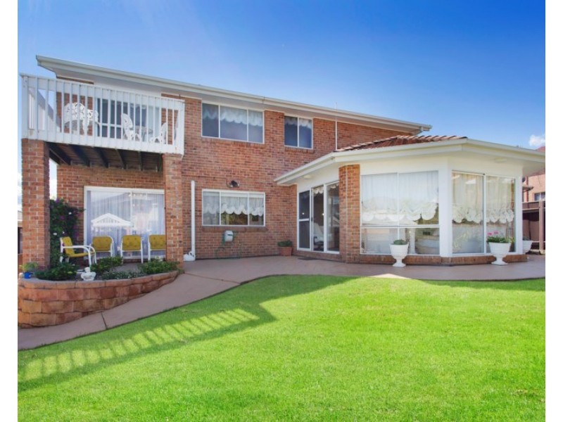 14 Holt Street, Kiama Downs NSW 2533