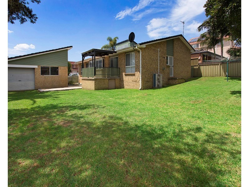 75 Meehan Drive, Kiama Downs NSW 2533