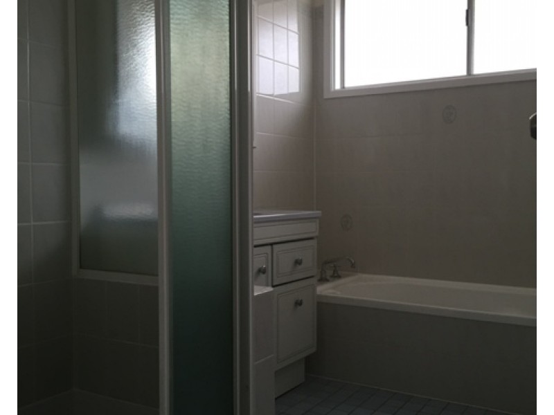 142 Riverside Drive, Kiama Downs NSW 2533