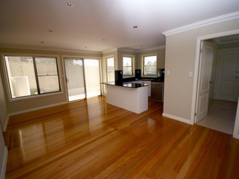 5 Danube Street, Kiama NSW 2533