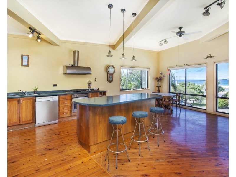 15 Hothersal Street, Kiama NSW 2533