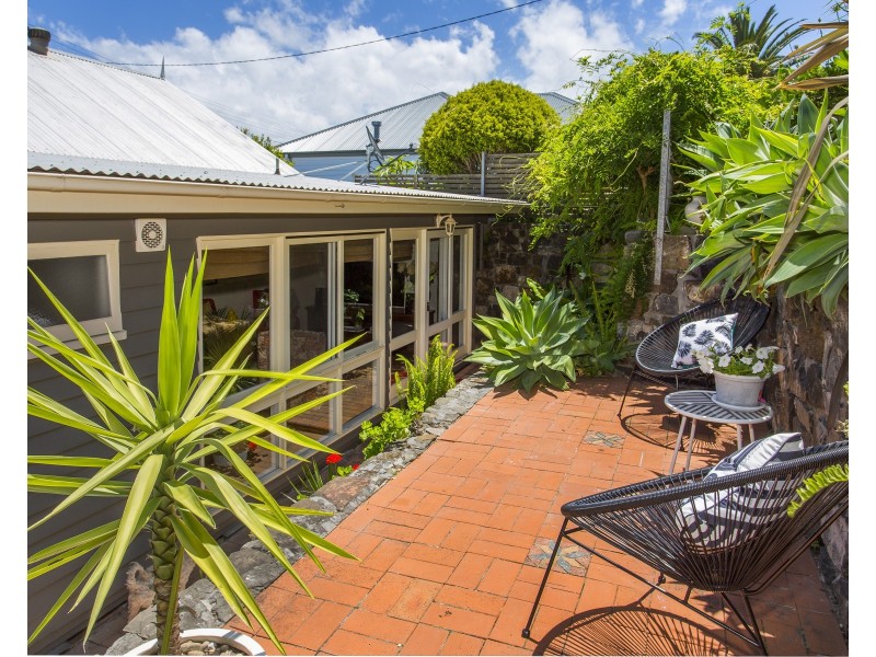 10 Fitzroy Street, Kiama NSW 2533
