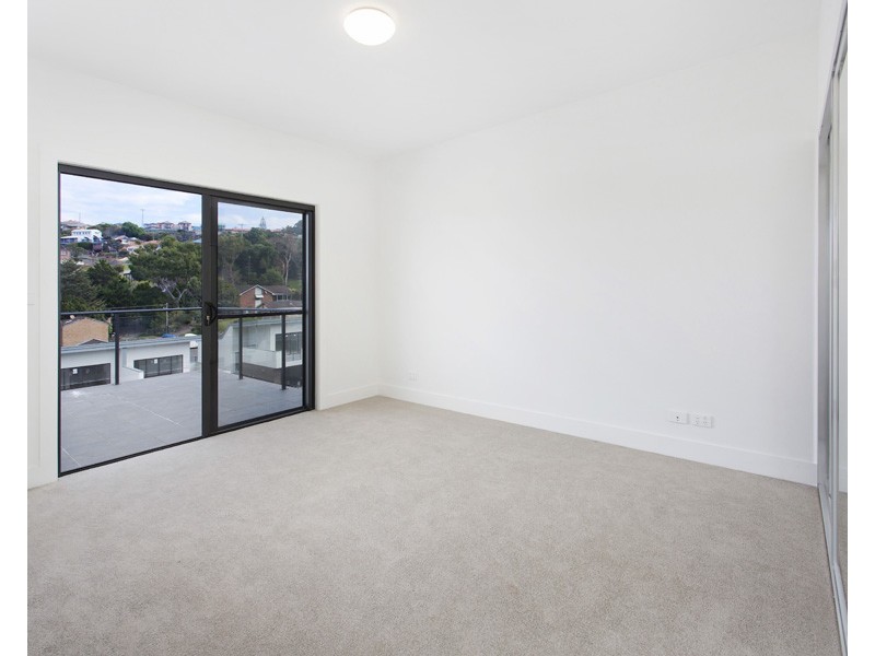 24 Elimatta Place, Kiama NSW 2533