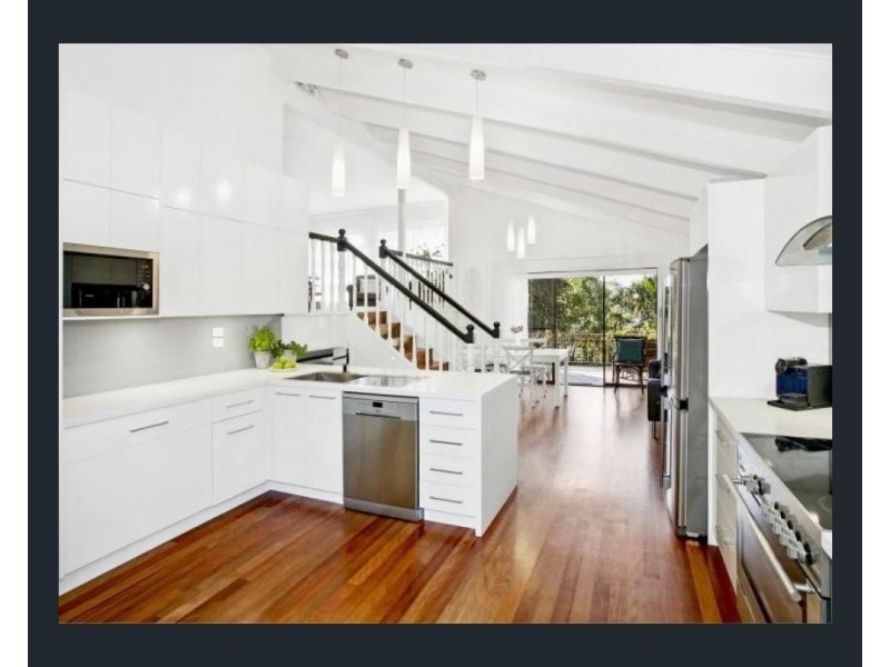 8 Bland Street, Kiama NSW 2533