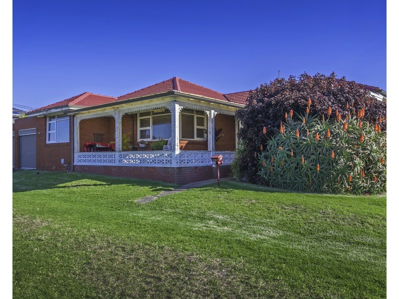 10 Gwinganna Avenue, Kiama NSW 2533