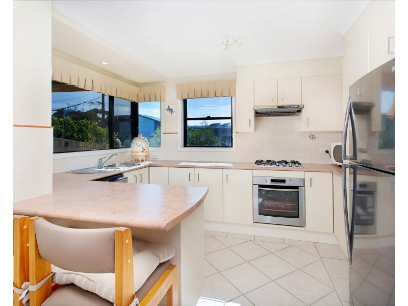 27 Charles Avenue, Minnamurra NSW 2533