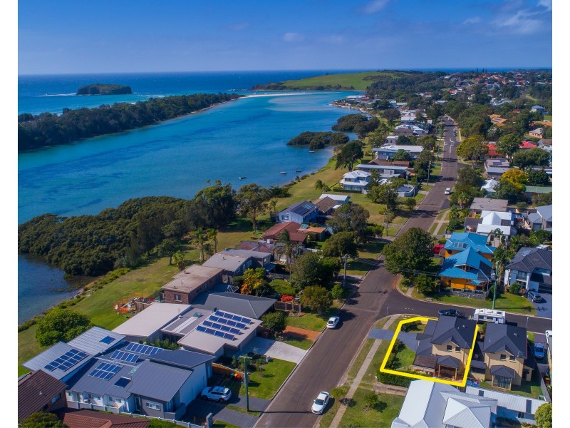 27 Charles Avenue, Minnamurra NSW 2533