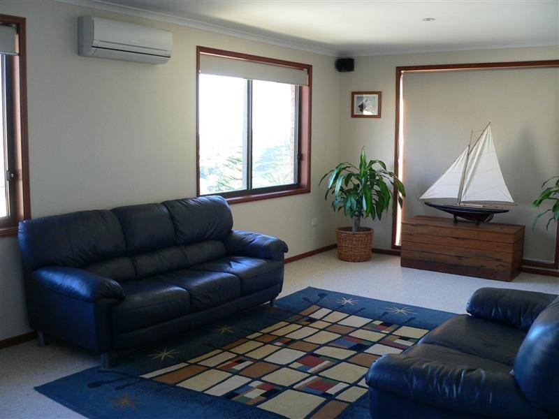 3 Pearce Place, Kiama NSW 2533