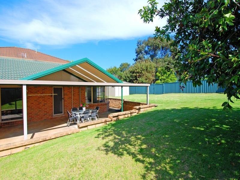 54 Barton Drive, Kiama Downs NSW 2533