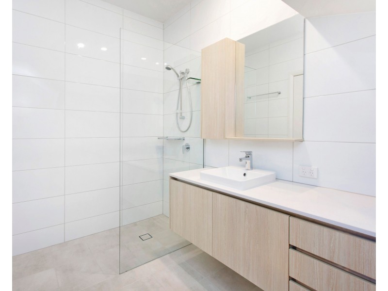 24 Anchorage Parade, Shell Cove NSW 2529