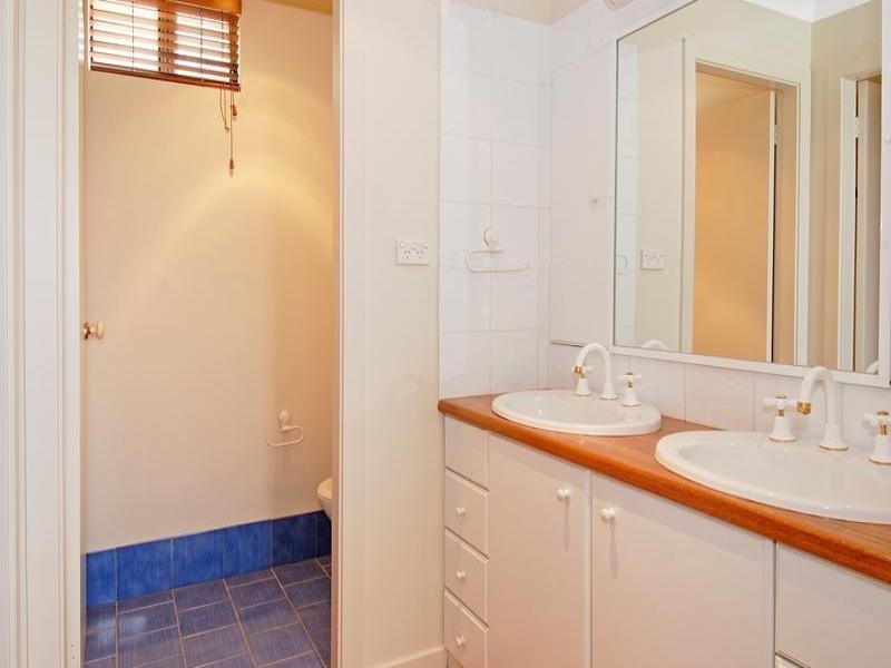 2 Isabella Place, Kiama NSW 2533