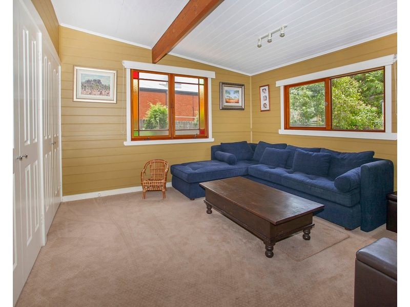 19 Barney Street, Kiama NSW 2533