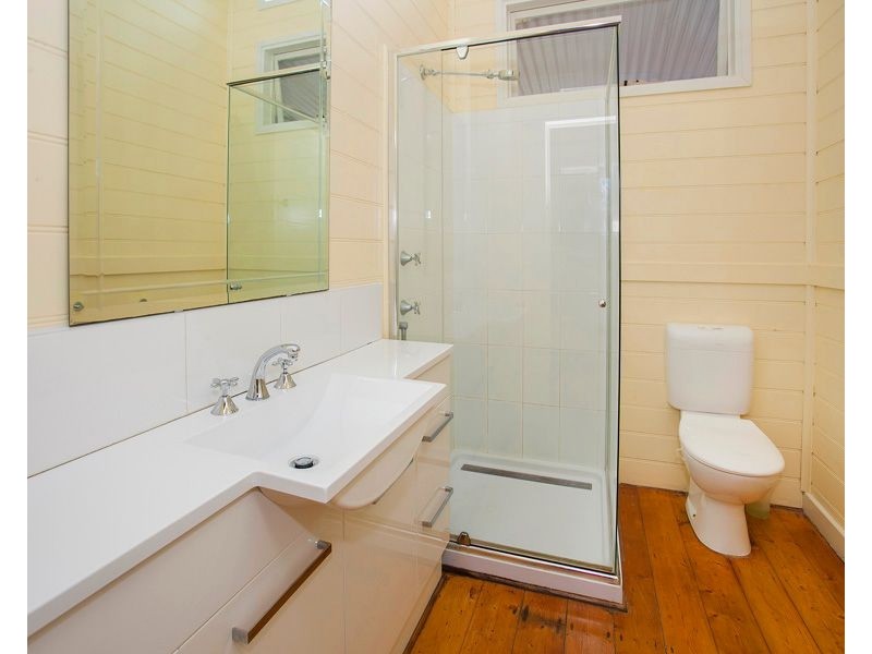 19 Barney Street, Kiama NSW 2533